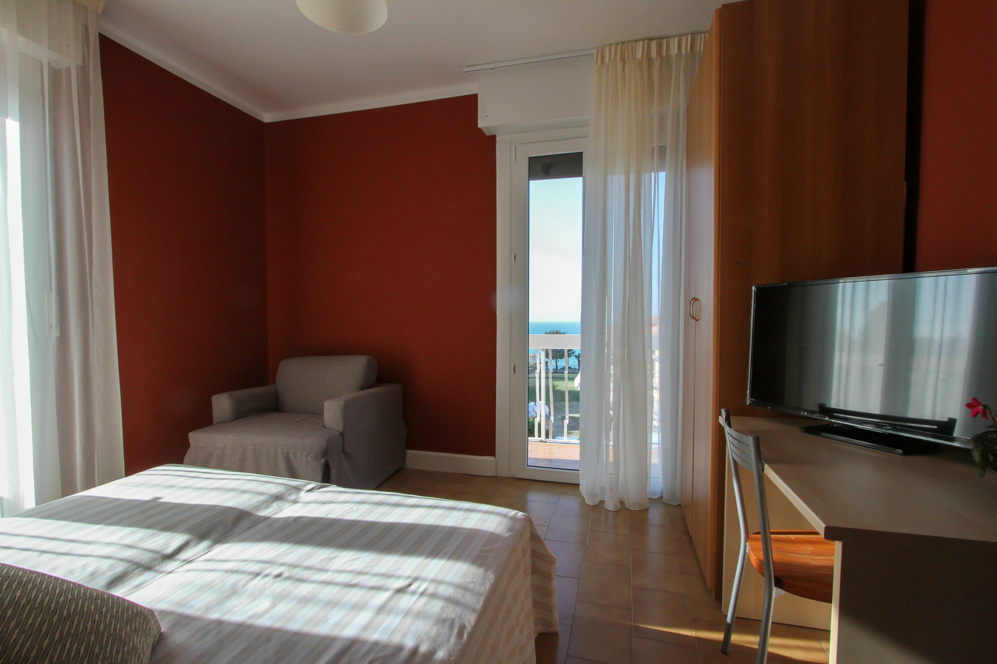 Hotel Bardolino Dış mekan fotoğraf